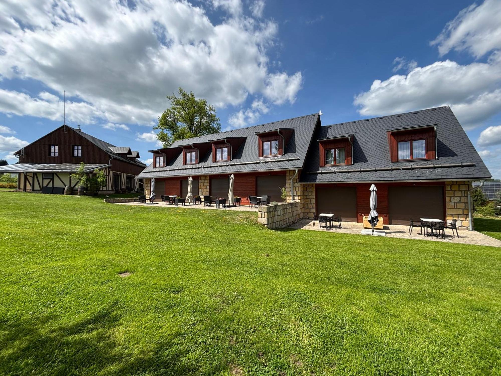 Rezidence Pihel Hotell Nový Bor Eksteriør bilde